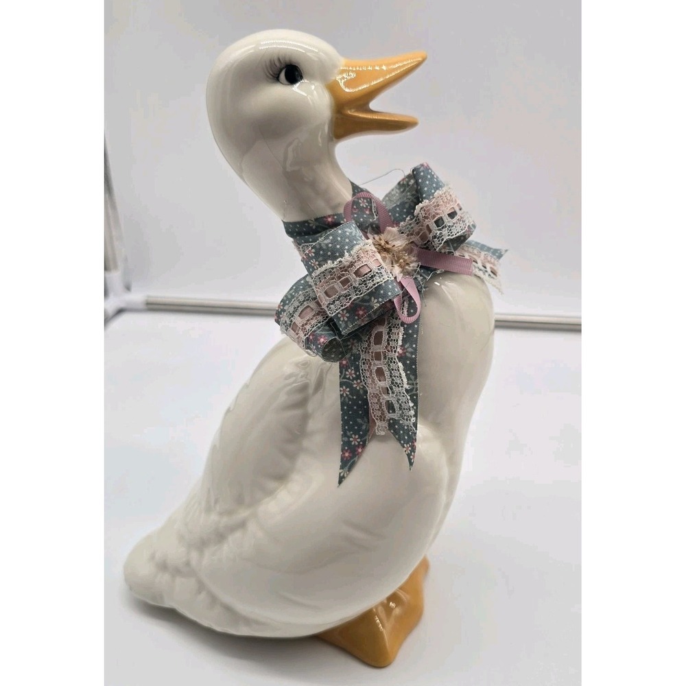 Vtg 1987 Ceramic White Duck Ceramic Geese Goose Figurines Cottage Core Lot Of 2 - Picture 2 of 16